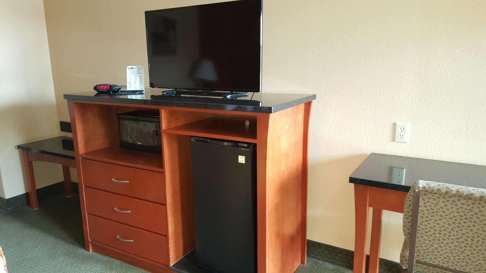 Budgetel Inn And Suites Hearne Exteriör bild