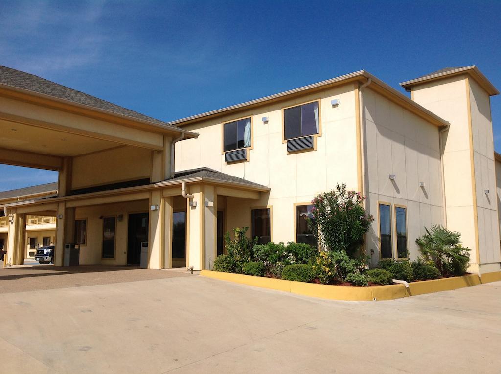 Budgetel Inn And Suites Hearne Exteriör bild